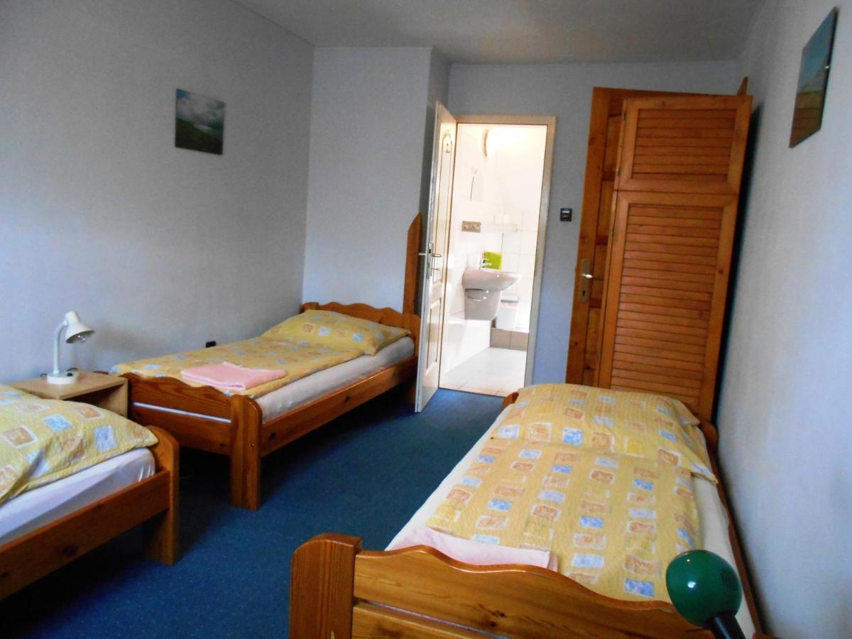 Arpad Panzio Bed & Breakfast Győr Exterior foto