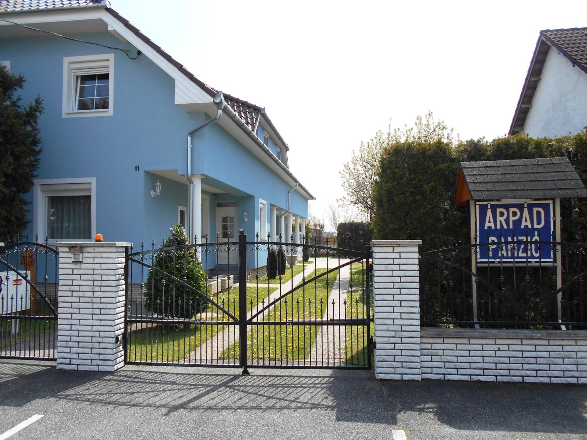 Arpad Panzio Bed & Breakfast Győr Exterior foto